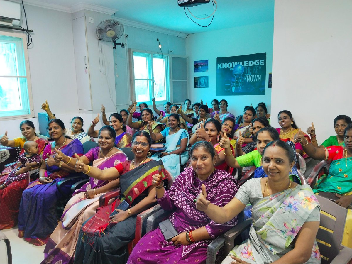 Super Star Montessori students & faculty